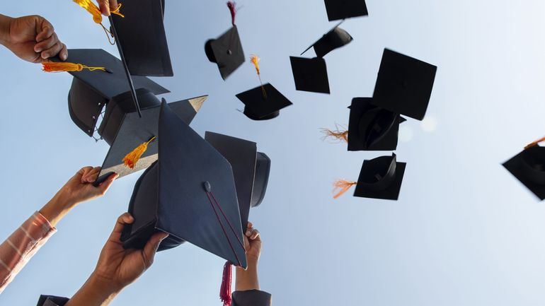 Acheter un faux diplôme en France 2026/2027